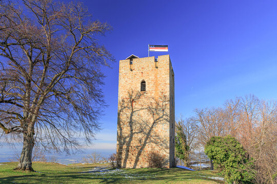 Turm der Ruine Achalm bei Reutlingen