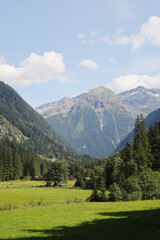 Fototapeta na wymiar Koetschachtal valley in Gasteinertal, Austria