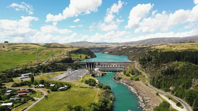 Roxburgh Dam - Large Hydroelectric Dam On The Clutha River (Mata-Au) In Central Otago, New Zealand. wide aerial