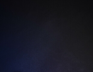 Fondo abstracto con detalle y degradado de sombras con tonos negro y violeta