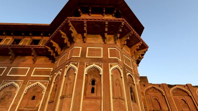 Amazing architecture and designs on the Red Fort of Agra. Uttar Pradesh, India