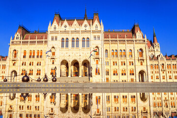 Fototapeta na wymiar City landscape - view of the Hungarian Parliament Building in the historical center of Budapest, in Hungary