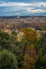 Obraz premium Vue sur les toits de Rome en automne