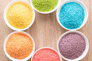 Rainbow rice in white pots