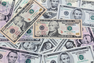 Assorted American banknotes