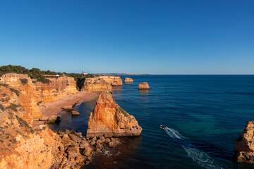 Fototapeta na wymiar The rocky coast of the Algarve - Portugal