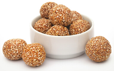 Sesame caramel laddu