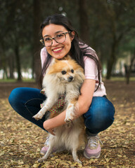 Mujer y perro  
