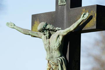 jesus falling from the cross