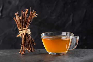 Smilax aspera - Organic sarsaparilla medicinal tea