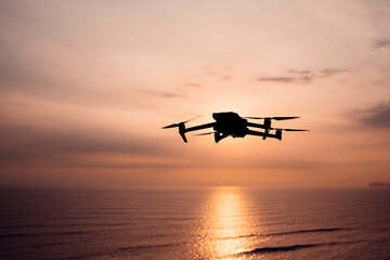 Fototapeta na wymiar mavic 3 drone sunset peru, drone life, drone peru, wallpapers, fondo de pantalla, tecnologia con drones, lima, foto portada 