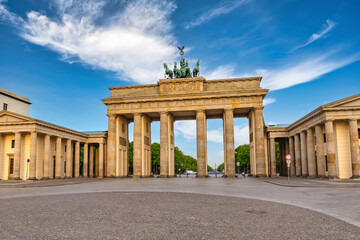 Fototapeta premium Berlin Germany, city skyline at Brandenburg Gate (Brandenburger Tor)