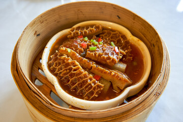 A classic and delicious Cantonese morning tea, steamed money belly
