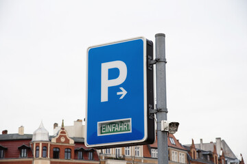 Parkplatz Stvo Zeichen innenstadt parkpläte parkrauüberwachung mangel kanppheite behörden st´rafzettel