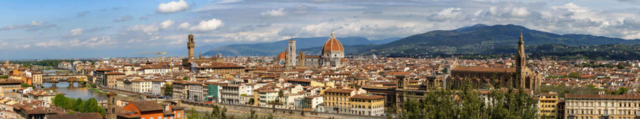 Fototapeta na wymiar Florence in spring