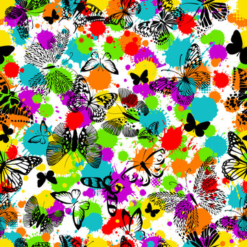Watercolor seamless pattern with butterflies on white background. Hand painted background. Vector illustration. © Мария Неноглядова