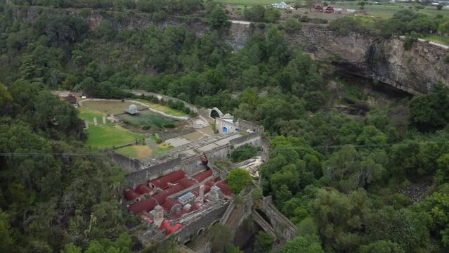 Drone view of the basaltic prisms, where the prismas of Hidalgo and the ranch of Santa Maria Regla. Huasca. Magical town.