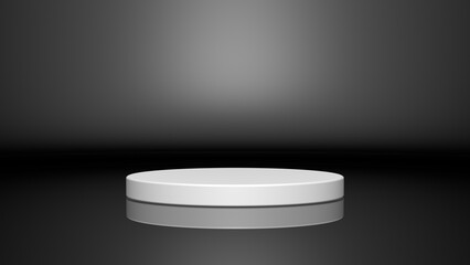 weiße Plattform vor schwarzem Hintergrund