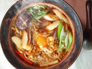 味噌煮込みうどん