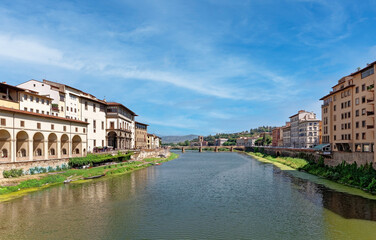 Fototapeta na wymiar View of Arno river. Florence, Italy