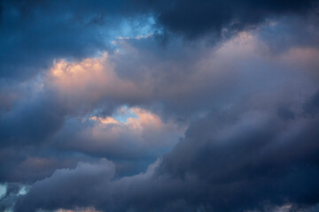 Fototapeta na wymiar Storm Clouds