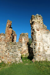 Fototapeta na wymiar Ruins of Pniv Castle in Ivano-Frankivsk region of western Ukraine