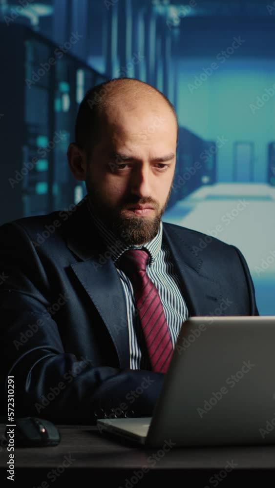 Poster vertical video: it infrastructure specialist working in render farm, creating online networking syst