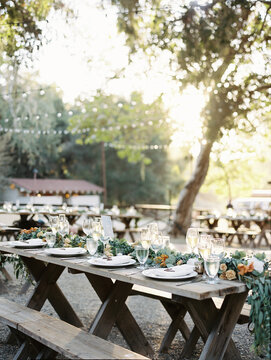 Al fresco dinner details with drinks, food, plating, florals and tablescapes