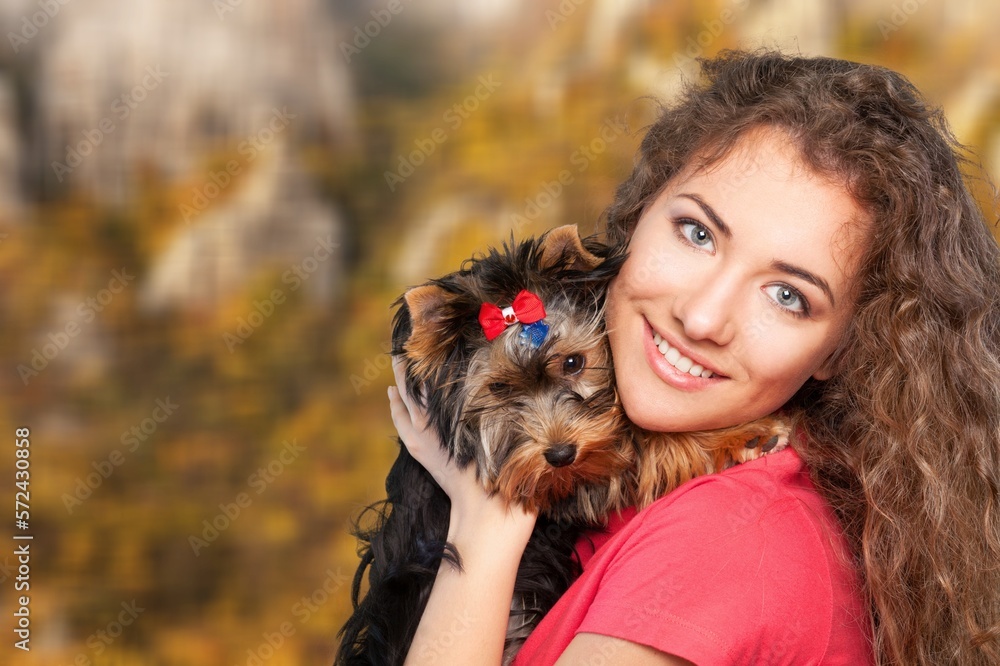 Poster Happy young woman hugging dog pet