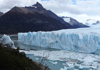 perito moreno glacier country