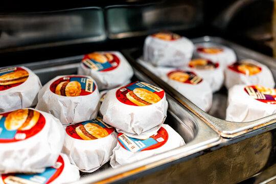 Abingdon, USA - March 20, 2022: Hotel Buffet Continental Breakfast With Jimmy Dean Breakfast Sandwich Packaged For Ham, Egg And Cheese On Croissant Bun In Hot Tray