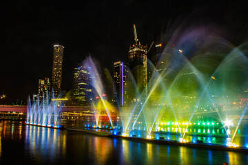 Light performance on Brisbane River from South Bank, Brisbane - obrazy, fototapety, plakaty