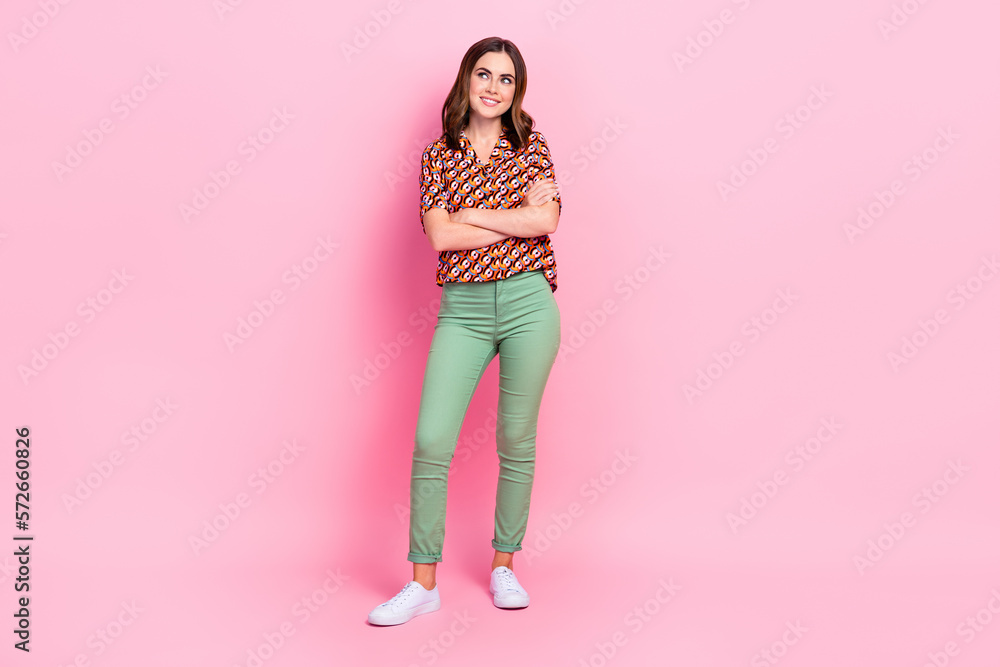 Poster full body size photo of young charming girl folded arms wear stylish outfit retro shirt look interes