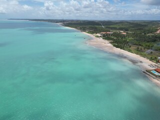 Fototapeta na wymiar Beach Maragogi, praia de antunes, Alagoas. Caminho de Moises