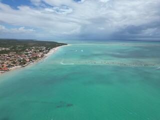 Fototapeta na wymiar Beach Maragogi, praia de antunes, Alagoas. Caminho de Moises