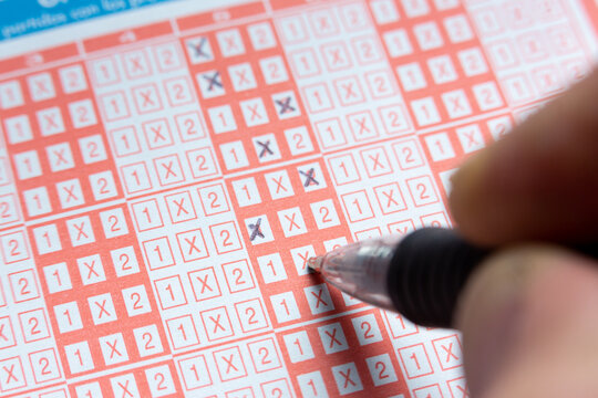 Filling in a lottery box