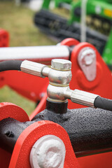 Piston or actuator and other mechanism in pneumatic or hydraulic machine. Technology