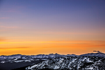 Fototapeta na wymiar winter sunrise in carpathians