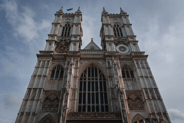 Fototapeta na wymiar Westminster Abbey, formally the collegiate church of St Peter's in Westminster, is a large abbey church in the predominantly Gothic style in the City of Westminster, London, United Kingdom.