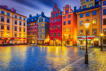 Stockholm, Sweden. Glama Stan downtown, Stortorget Square. - obrazy, fototapety, plakaty