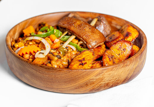 chicken with potatoes and beans