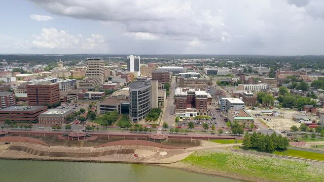 Aerial 4k Shot of Downtown Evansville Indiana 