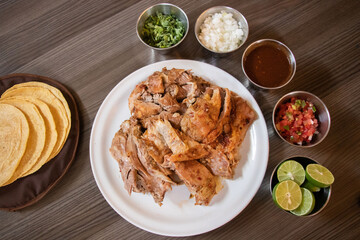 Barbacoa con tortillas 