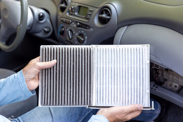 Clean and dirty cabin pollen air filter for a car