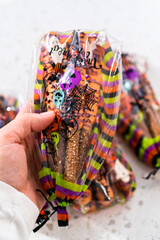 Halloween chocolate-covered pretzel rods