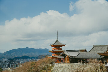 Obraz premium The most beautiful viewpoint of Kiyomizu-dera Temple is a popular tourist destination in Kyoto, Japan.