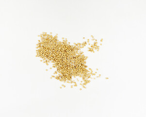 Coriander seeds isolated for design element