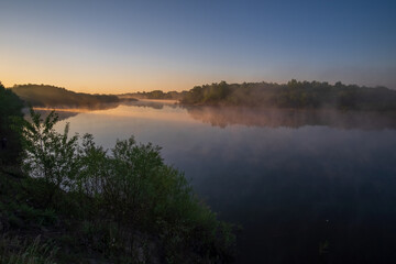 Fototapeta premium sunrise over the lake