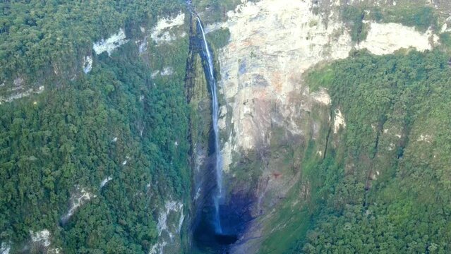 The best of Peru: De Gocta Waterfall in Amazonas - Bongar&aacute;