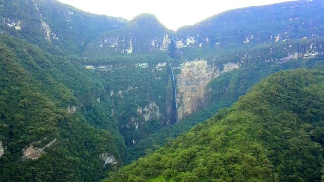 The best of Peru: De Gocta Waterfall in Amazonas - Bongar&aacute;